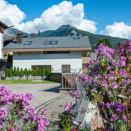 Apartments Dami Ortisei Exterior photo